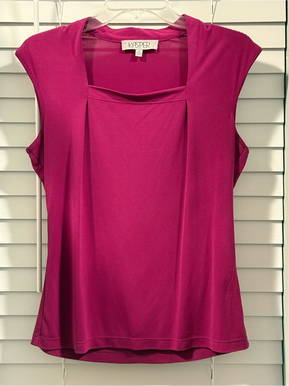 Kasper Women's Fuchsia Pleat-Front Cap Sleeve Top